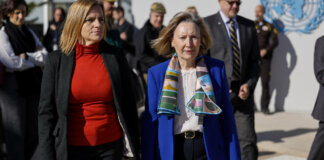 La delegada del Gobierno en la Comunitat Valenciana, Pilar Bernabé, visita junto a la secretaria de Estado de Defensa, María Amparo Valcarce, la base de la ONU en Quart de Poblet