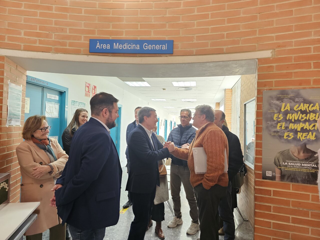 visita del conseller al centro salud Rafelbunyol