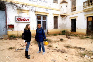 Visita a la fabrica de Meivel adquirida por el ayuntamiento de Benetússer