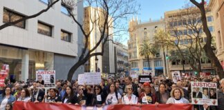 Una nueva manifestación en València exige la dimisión de Mazón cinco meses después de la dana