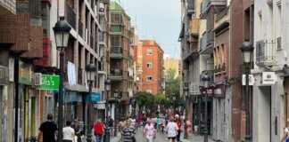 imagen-de-la-calle-mayor-principal-arteria-comercial-de-paterna