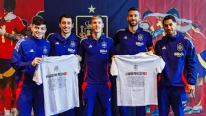 Camisetas solidaridad pueblos afectados por la DANA de la RFEF