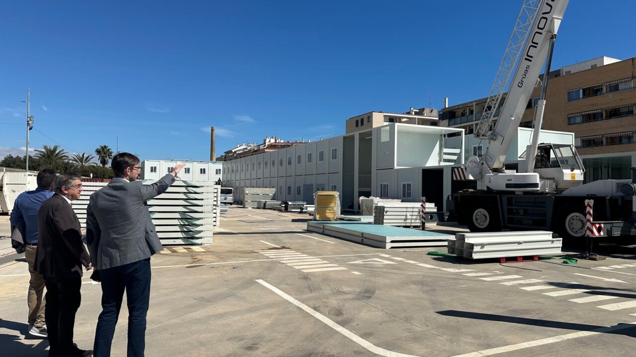 montaje aulas prefabricadas IES Berenguer Dalmau de Catarroja