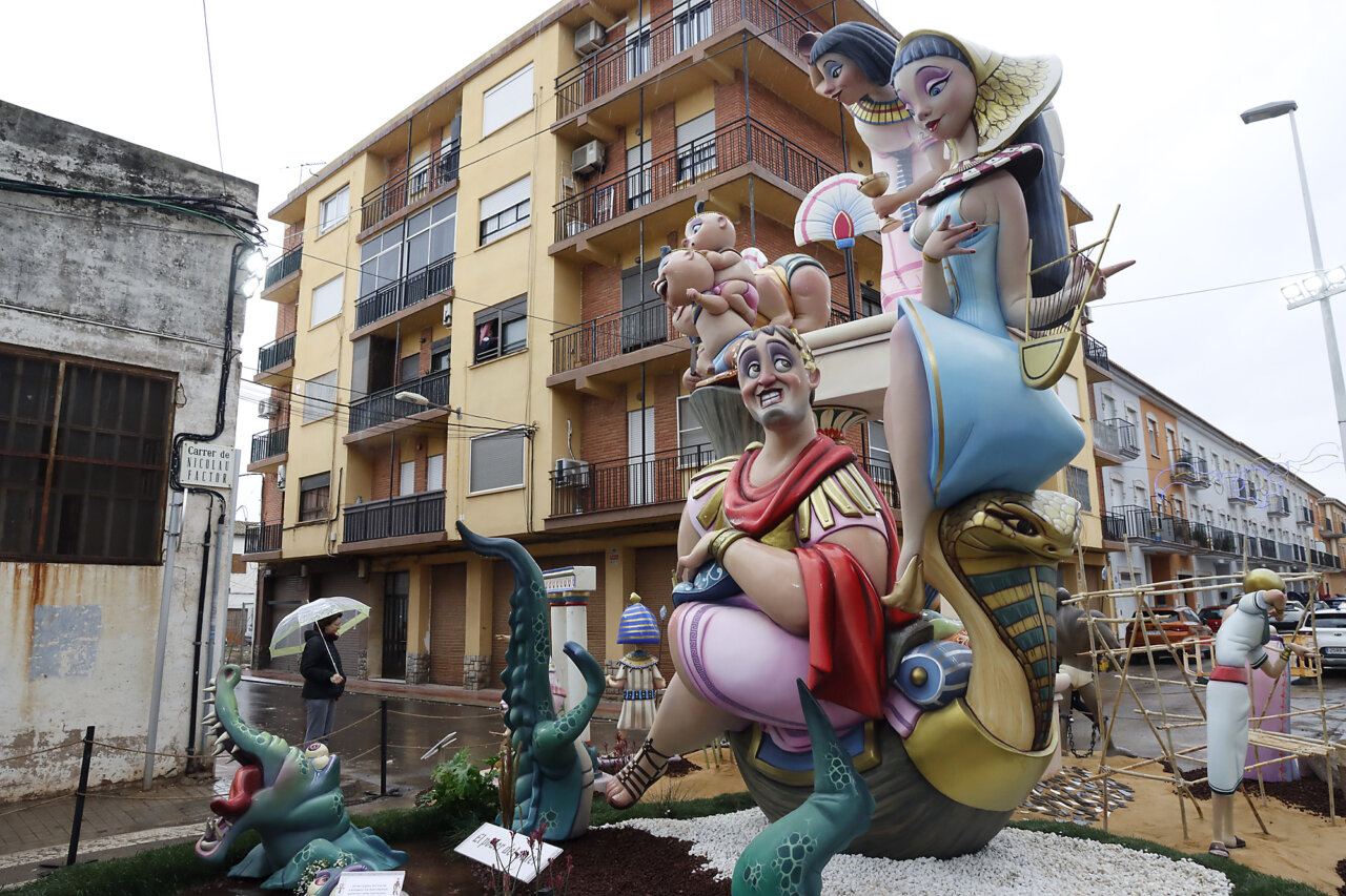 primer-premio-fallas-pucol-antiga-muralla-2025