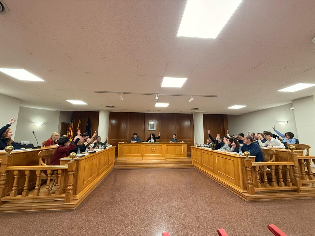 votacion-salon-de-plenos-quart-de-poblet