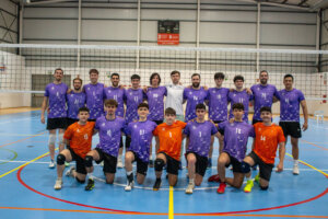 El equipo senior masculino del Club Voleibol Torrent