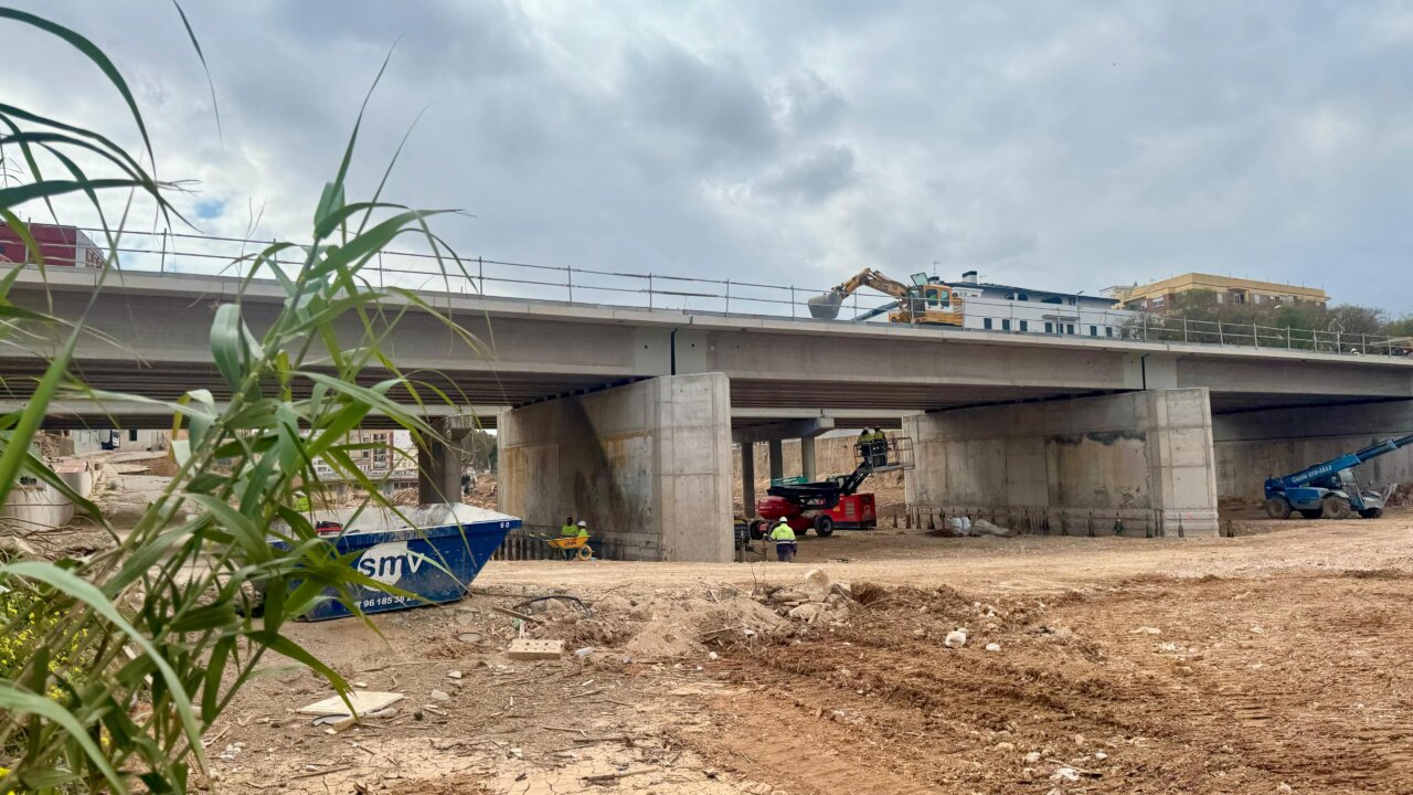 Metrovalencia puente Paiporta