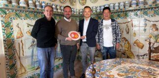 Manises reunion con empresarios chinos para exportar cerámica