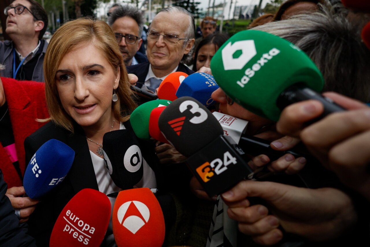 Salomé Pradas en el juzgado de Valencia por la DANA