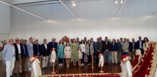 Traje Reina del Encuentro Semana Santa de Torrent