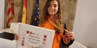 alejandra-saez-gutierrez-campeona-espana-infantil-frontenis-pre-alaquas