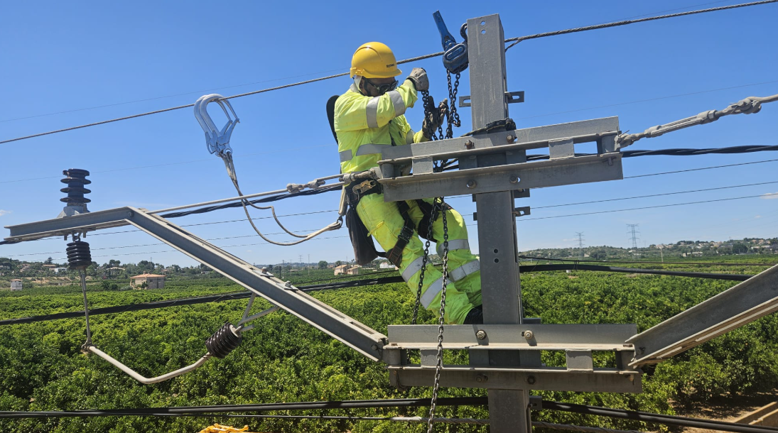 arreglo-catenaria-fgv-metrovalencia