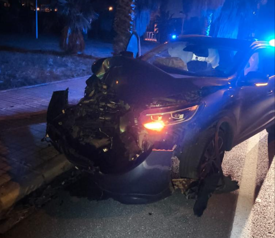 conductor-se-estrella-avenida-serra-daitana-alboraya