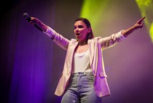 dial-unicxs-torrent-chenoa
