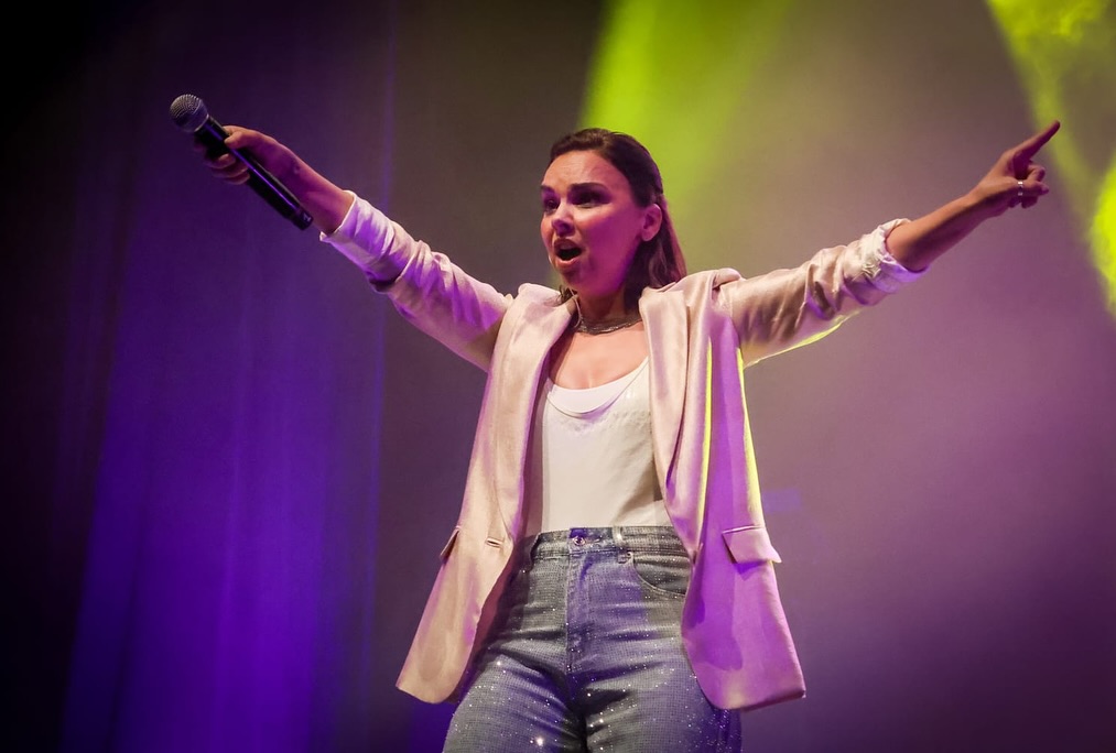 dial-unicxs-torrent-chenoa