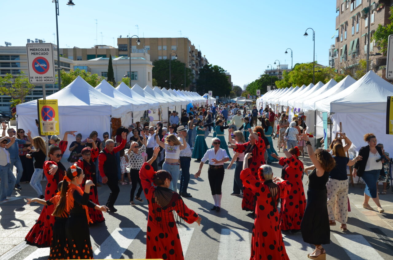 exhibicion-de-flamenco-durante-la-fira-dassociacions-en-quart-de-poblet