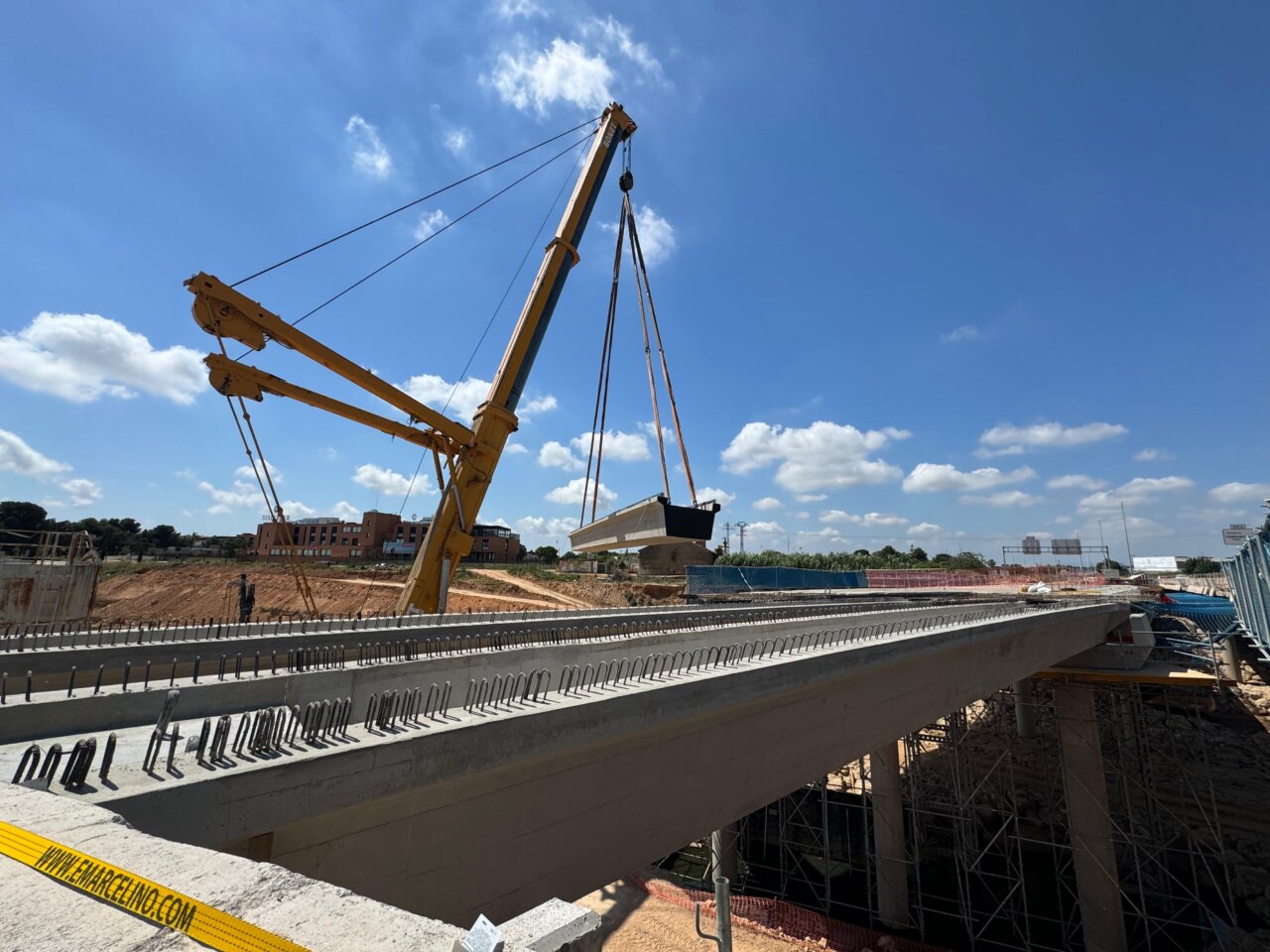 instalacion-vigas-puente-cv-33-torrent-horta-sud