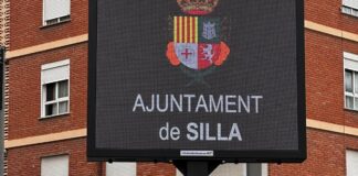 Logo del Ajuntament de Silla en una pantalla digital