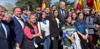 Manises conmemora a los españoles deportados en Mauthausen junto a los Reyes