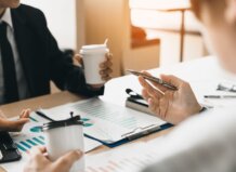 Cómo proteger tu empresa ante conflictos legales negociación empresarial