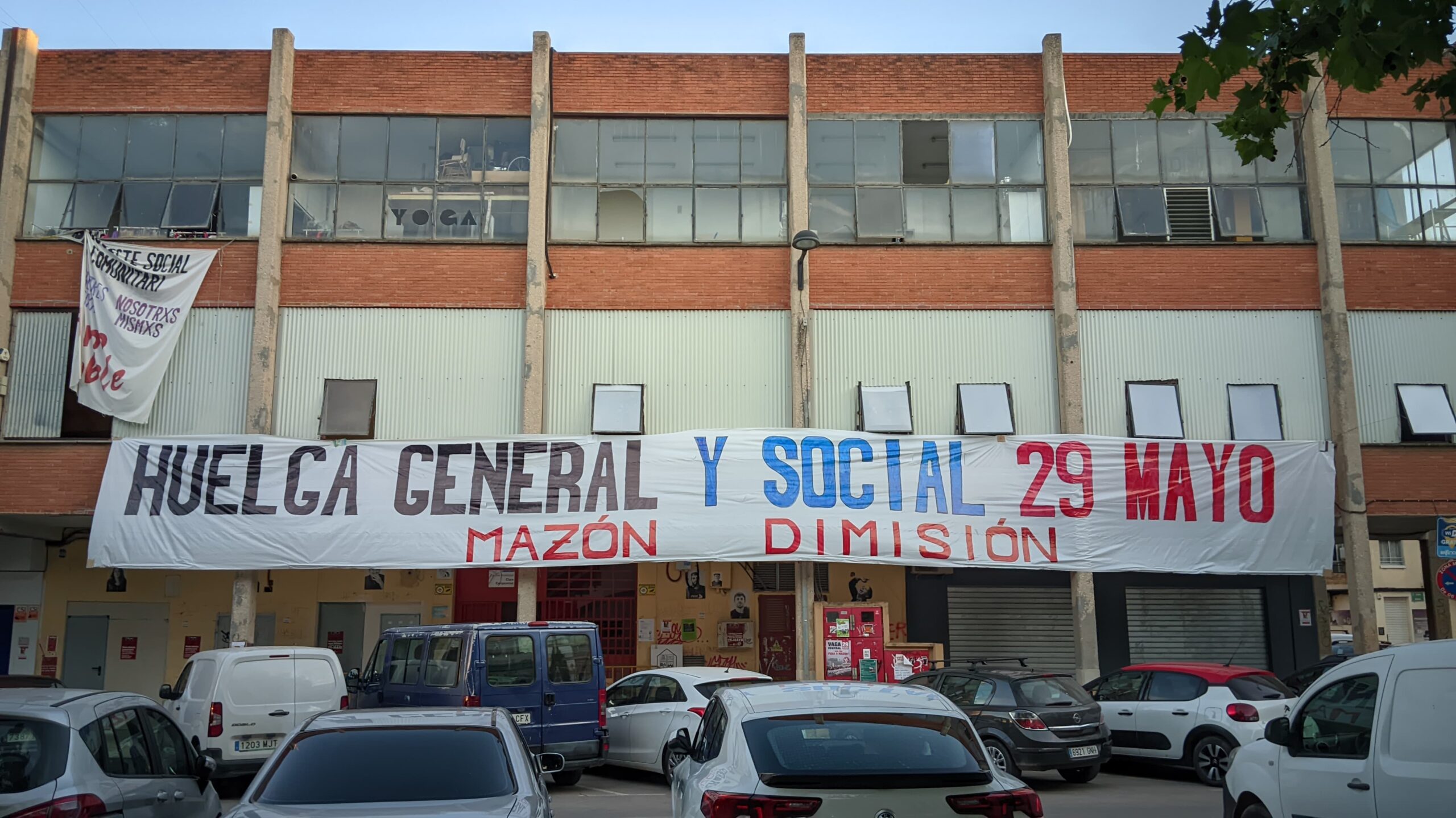 Pancarta de la vaga general del 29M en Alfafar