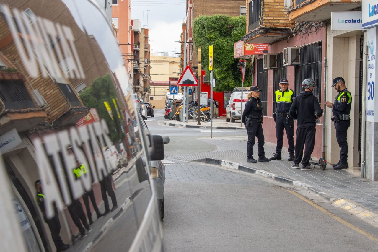 Xirivella cierra con 10 denuncias su campaña de control de patinetes eléctricos