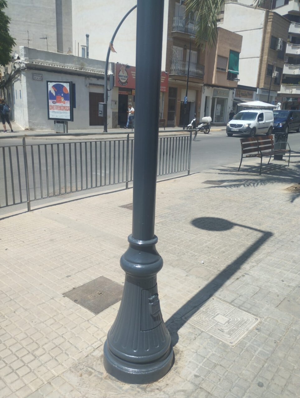 recuperacion-mantenimiento-farolas-danadas-dana-alaquas