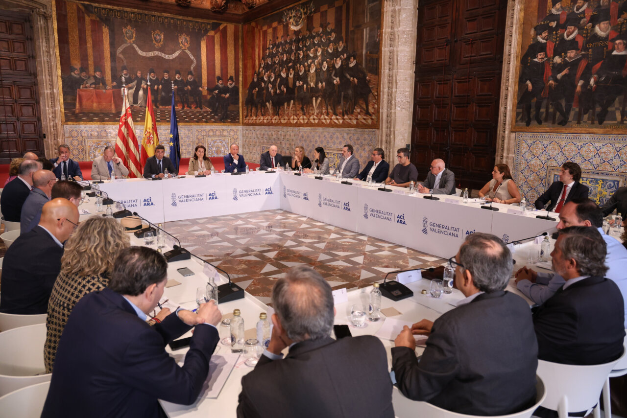 La AMDComVal alerta que la falta del FLA extraordinario compromete el derecho a la información y la viabilidad del ecosistema mediático