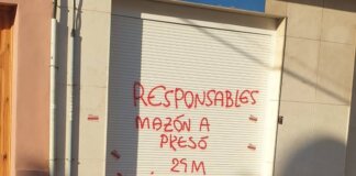 pintadas en las sedes del PP en Benetússer, Alfafar y Catarroja