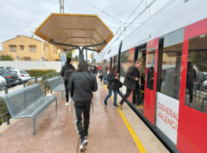 viajeros-metrovalencia-foto