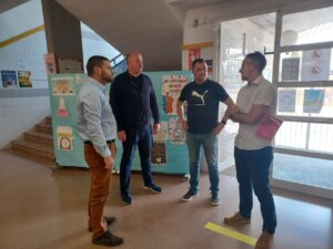 visita-al-ies-guillem-dalcala-la-pobla-de-farnals