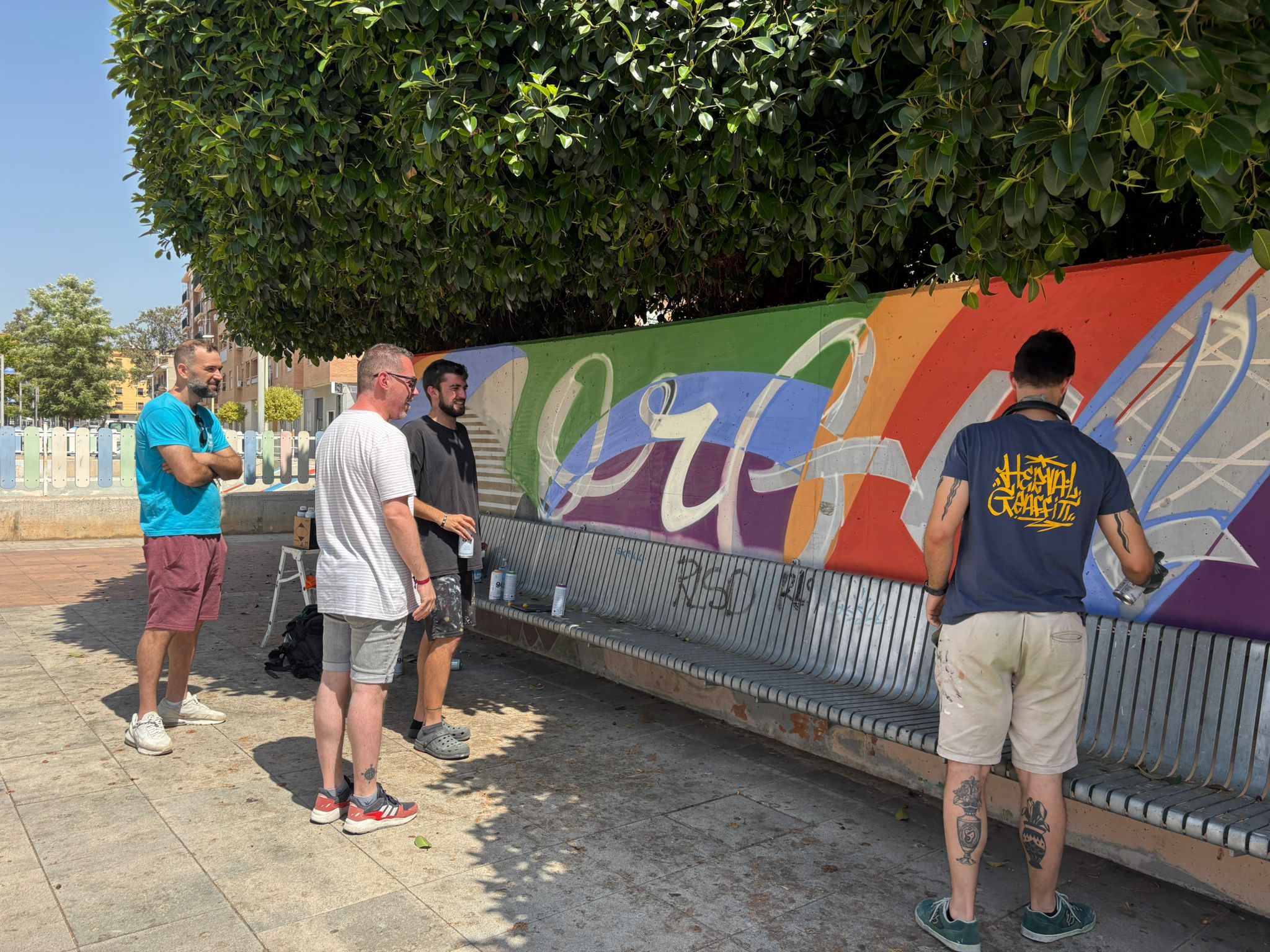 Foios mural orgullo LGTBI
