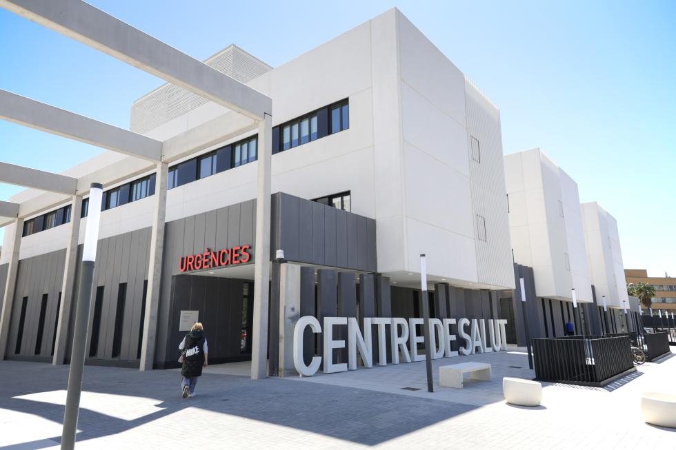 Fachada del nuevo punto de urgencias en Campanar, Valencia.