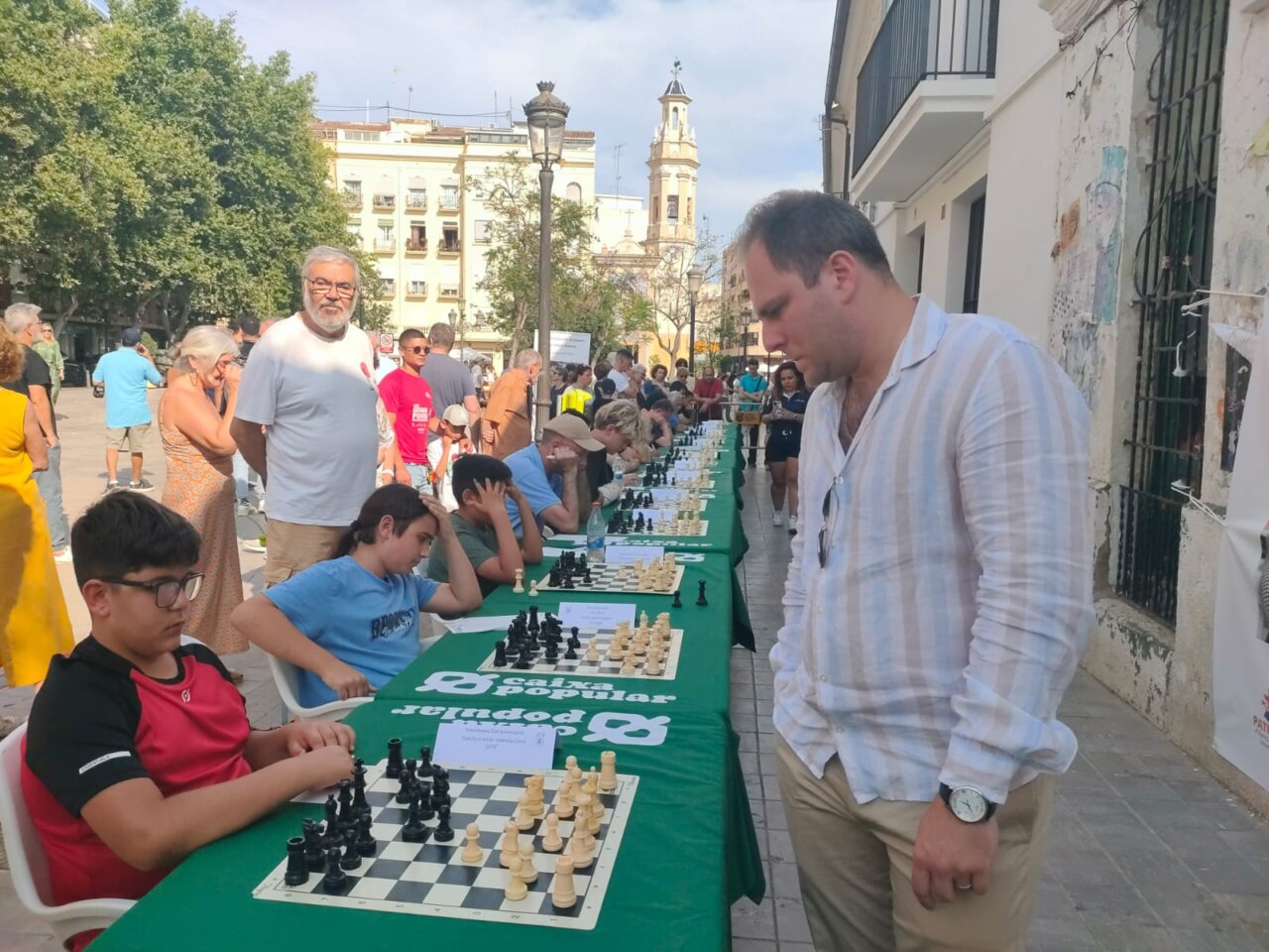 Patraix vivió intensamente la simultánea del campeón de España de ajedrez Daniil Yuffa