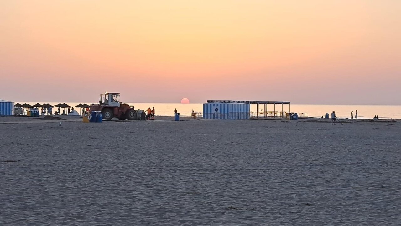 playas limpias tras la noche de San Juan en Valencia