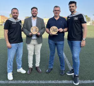 Presentación del campeonato FUT FEM en Rafelbunyol con organizadores