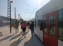 Un conductor herido tras sufrir un desvanecimiento y colisionar con el tranvía de la línea 10 en València ramo sur de las Líneas 1, 2 y 7 de Metrovalencia abre sus 20 estaciones y paradas desde primera hora de la mañana