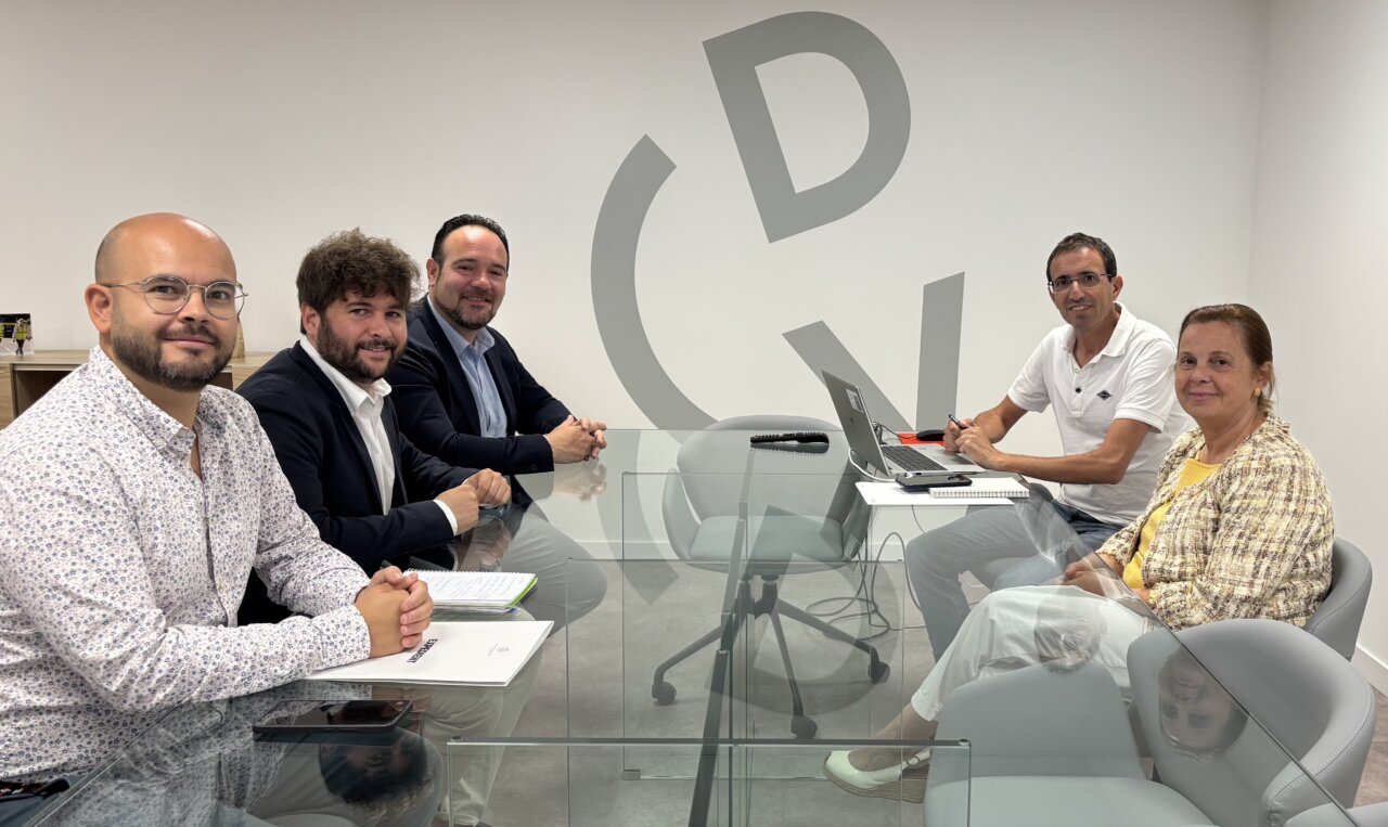 reunion-diputacion-de-valencia-carreteras-manises