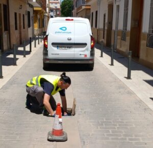 Alaquàs repara la red de saneamiento dañada por la DANA