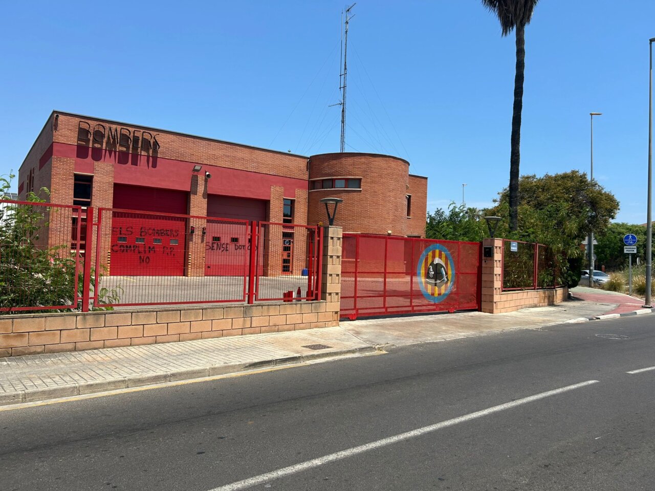 parque-de-bomberos-la-pobla-de-farnals