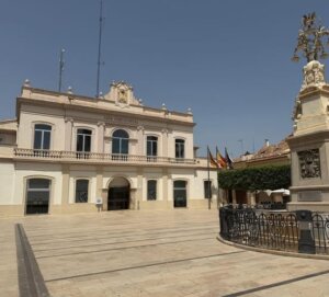 Alfafar envía un mensaje de apoyo a Zamora y a los bomberos que ayudaron tras la DANA, ahora afectados por una ola de incendios.