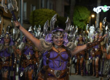 Fuego, danza y leyenda: Guardianas de Sibila ilumina la Gran Nit Cristiana de Paterna