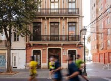 Vecinos del Cabanyal se movilizan para exigir frenar la «expulsión» de residentes por el alquiler y el turismo