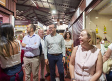 Diputació vende 95.000 bonos comercio Dana para gastar en 26 municipios de la zona cero 3-bonos-comerc-dana-foto-abulaila-1