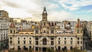 Vista de la fachada del edificio del Govern de Valencia