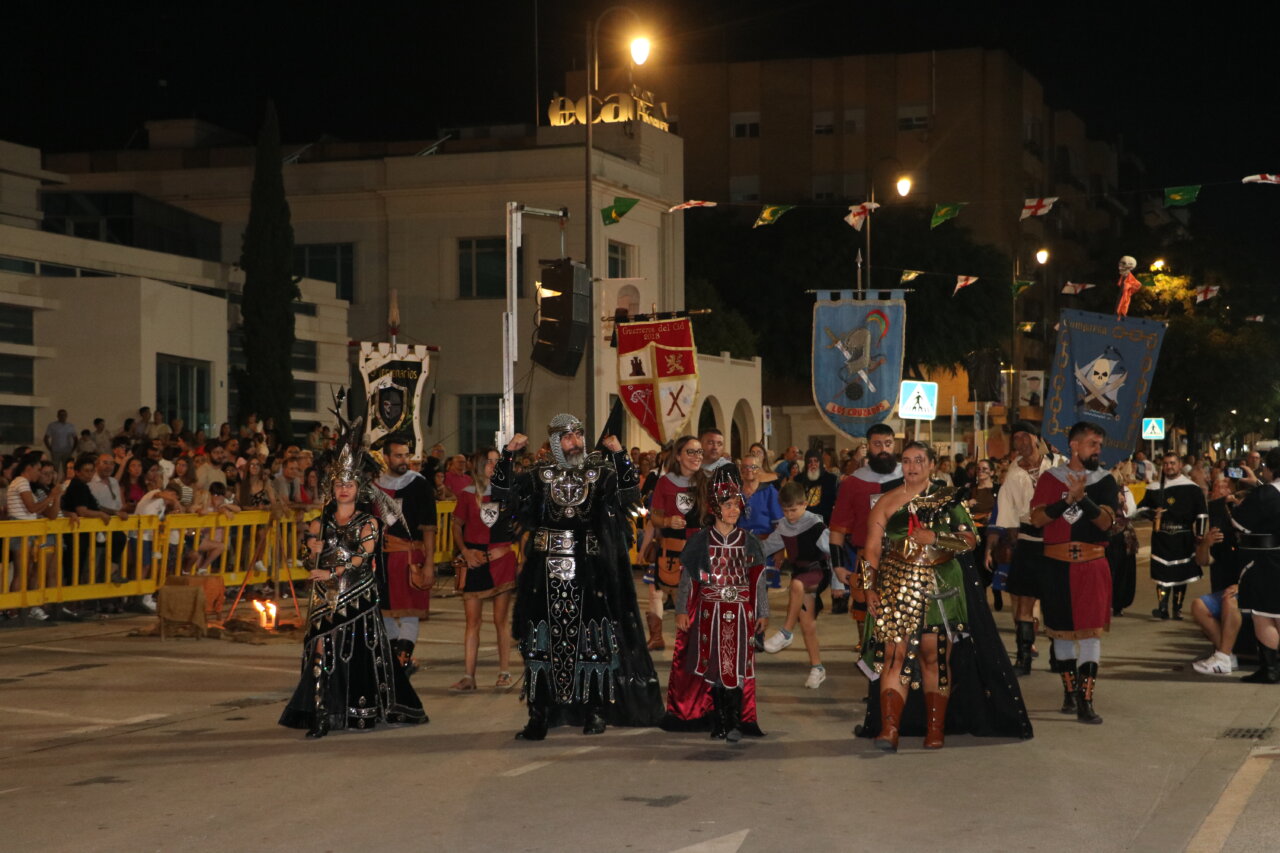 imagen-de-los-moros-y-cristianos-en-quart-de-poblet
