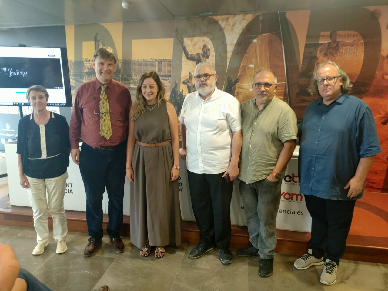 María Ángeles Vidal, Frank Hoffmeister, Rocío Gil, Basilio López, Emilio González y José A. Garzón