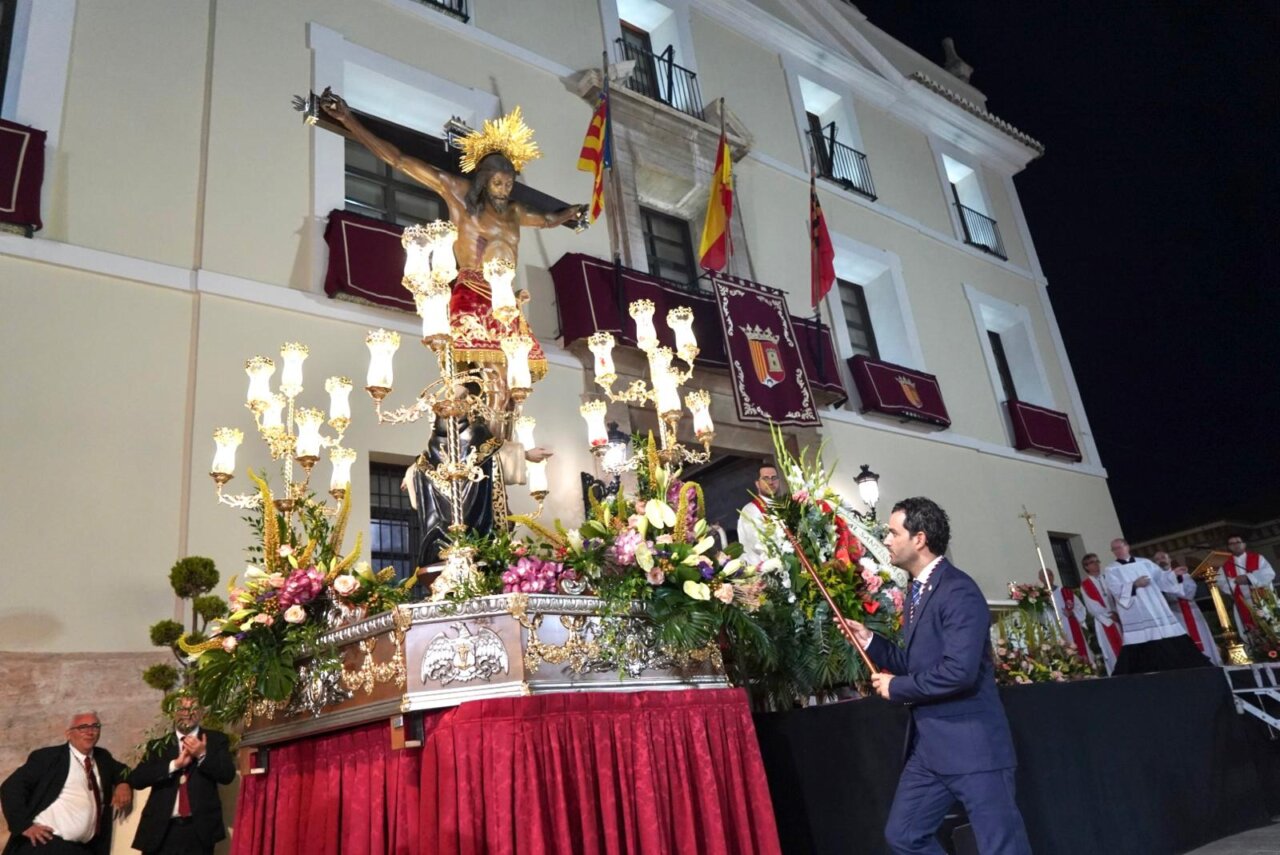 Sagredo propone al Santísimo Cristo de la Fe como Insignia de Oro de la Villa