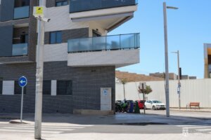zona-videovigilada-torrent-edificios