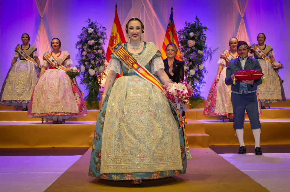 Andrea Adelantado en su exaltación como Fallera Mayor de Torrent 2026